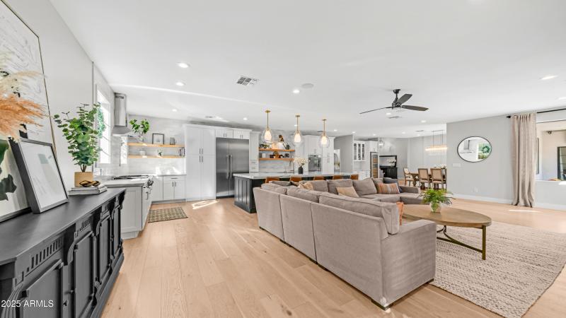 8573 E San Marcos Dr liv 1