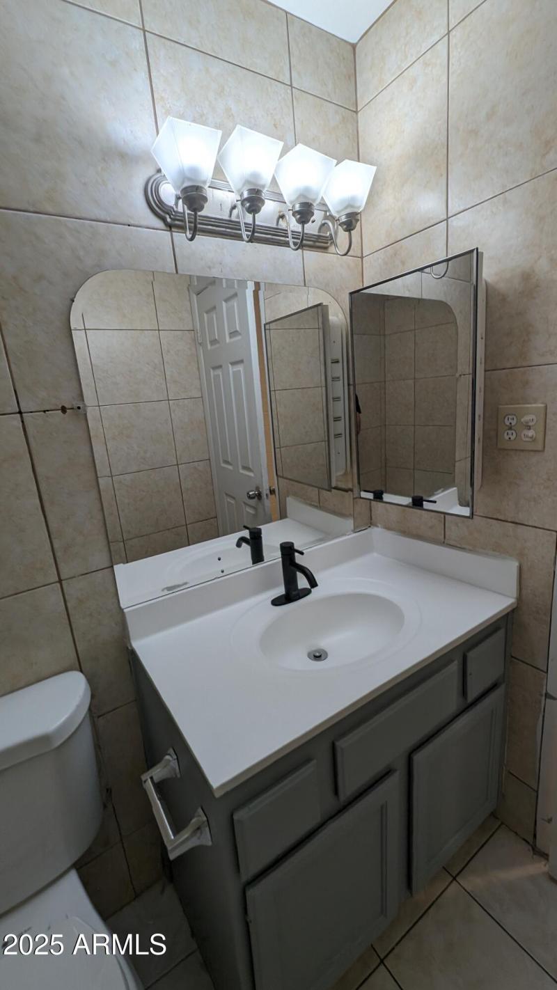 Unit C - Bathroom