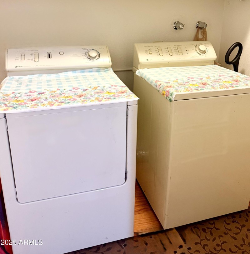 Washer & Dryer