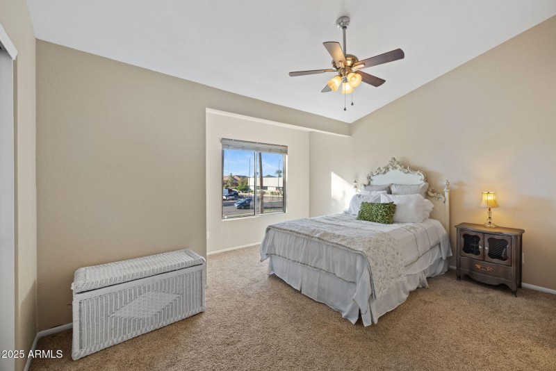 17-web-or-mls-4114-e-union-hills-dr-1213