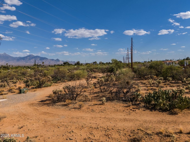 28-web-or-mls-Belltower Dr-28