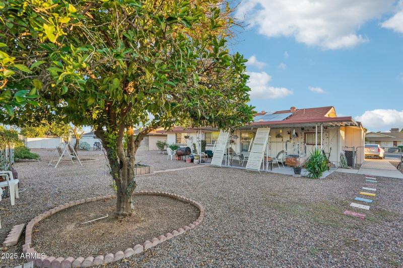 31-web-or-mls-W Connecticut Ave-S2511-02