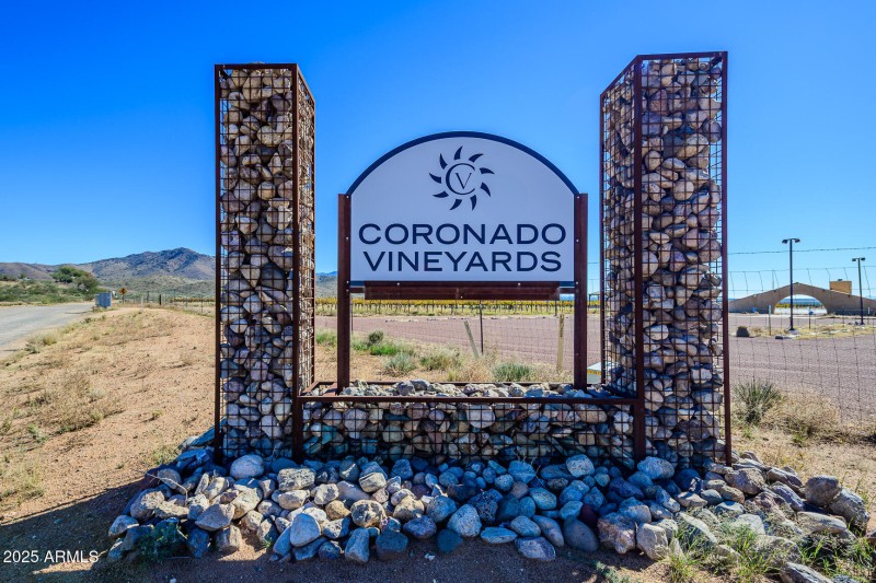 001 - 2909 E. Country Club Drive