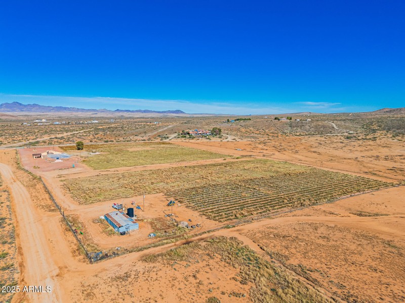 005 - 2909 E. Country Club Drive - Drone