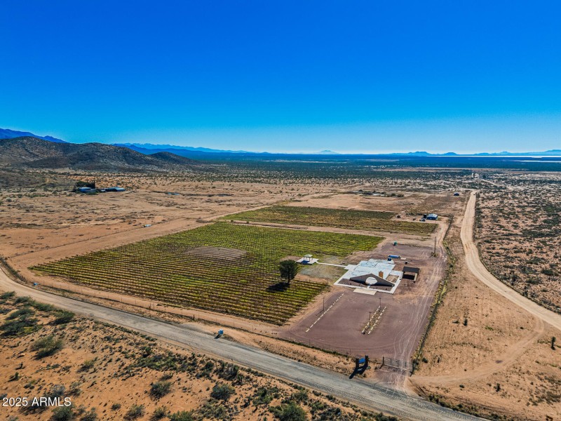 003 - 2909 E. Country Club Drive - Drone