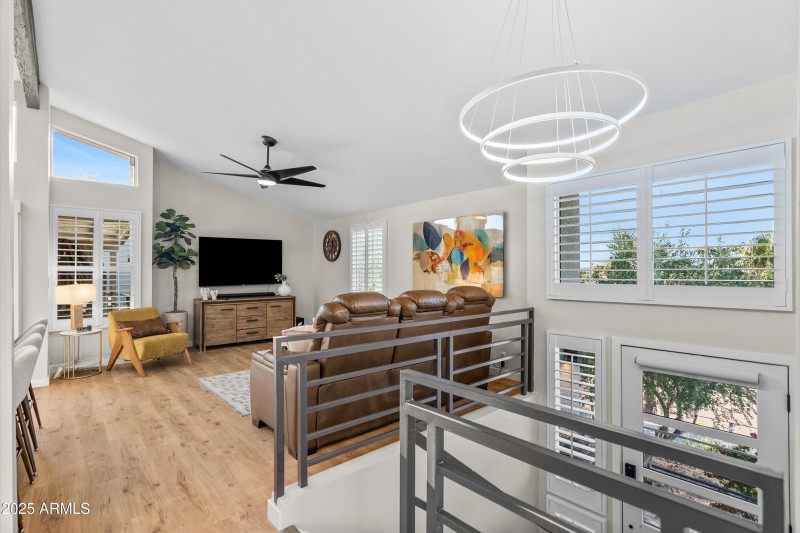 02-20251203-DSC00516