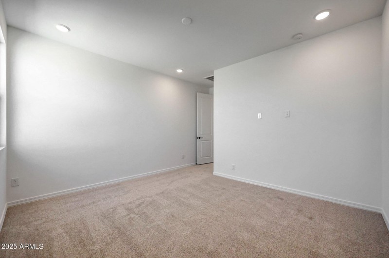 PHX_Tyler_Lot 2088_Lagoon_3733_Bed2