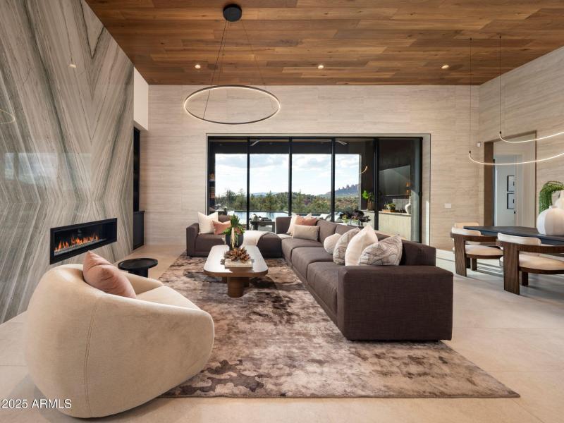 Great Room W Sliding Glass Door