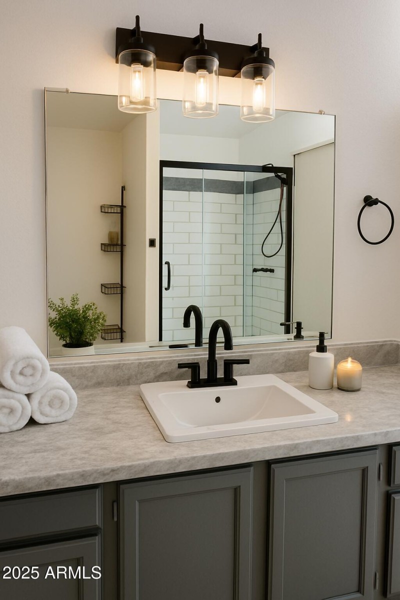 4cafdec6-d505-49f3-baf5-46c5688b3c4c