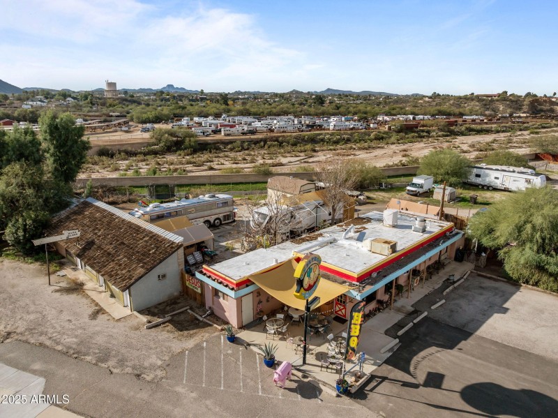 10-web-or-mls-DJI_20251203103437_0014_D