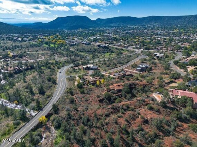 view of lot from right side