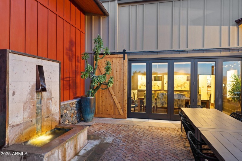 14-web-or-mls-2022-10-25 07.04.49-1