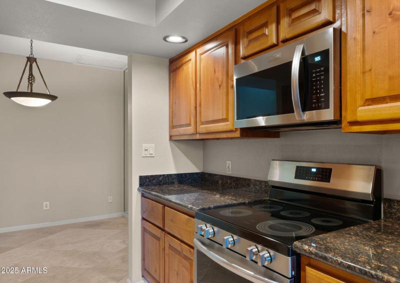 Kitchen Range, Microwave