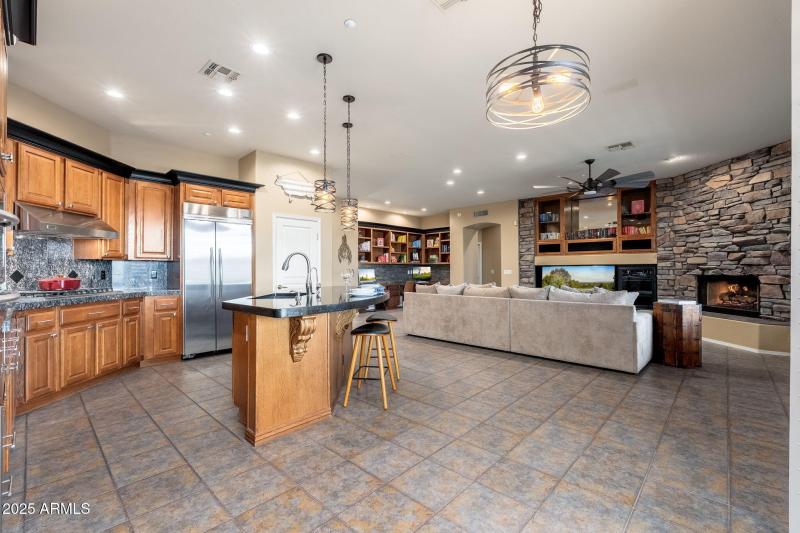 5744 E Hedgehog Pl - 20