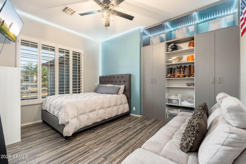 5744 E Hedgehog Pl - 35