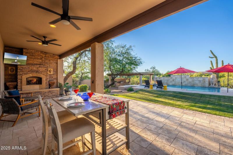 5744 E Hedgehog Pl - 40