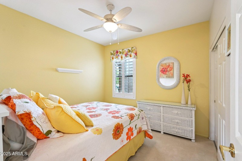 23-web-or-mls-N Wasson Peak Dr-S2411-021