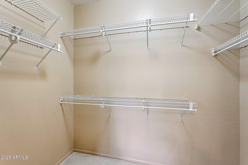 29-web-or-mls-N Wasson Peak Dr-S2411-027