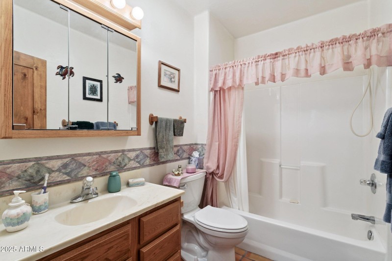 27-web-or-mls-2401-s-coyote-trail