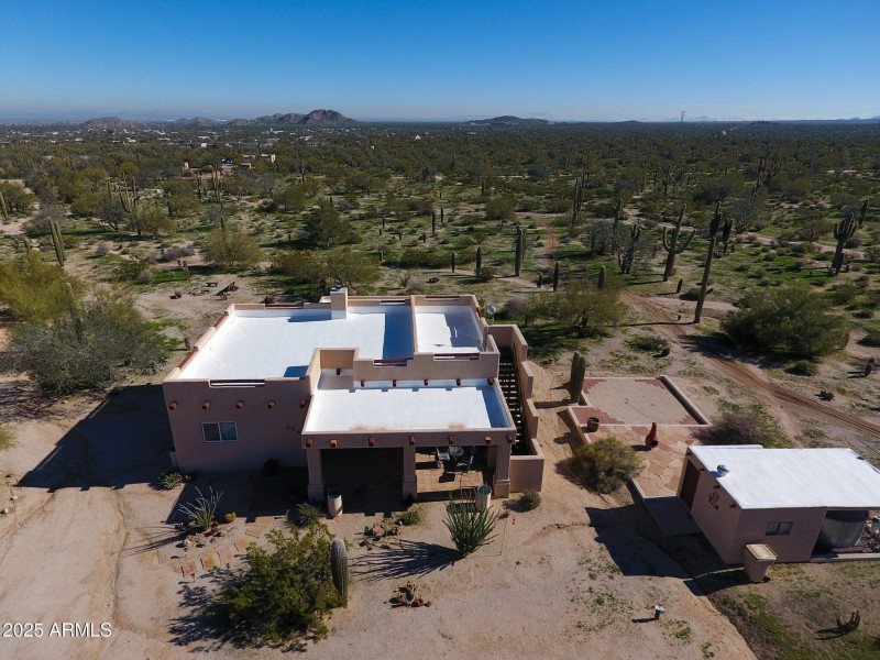 52-web-or-mls-2401-s-coyote-trail