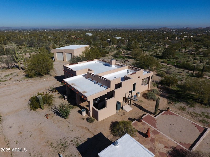 53-web-or-mls-2401-s-coyote-trail