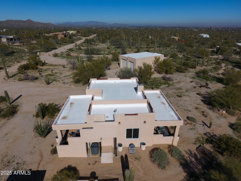 54-web-or-mls-2401-s-coyote-trail