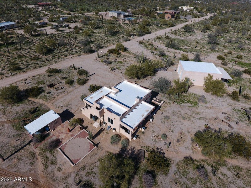 55-web-or-mls-2401-s-coyote-trail