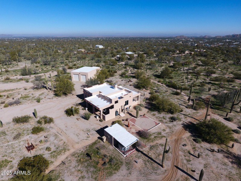 65-web-or-mls-2401-s-coyote-trail