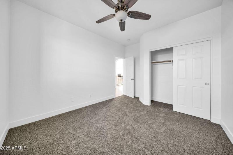 16529 W Saguaro Ln-34