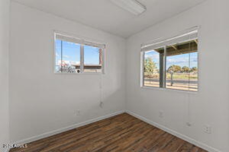 thumbnail-019aef72-5e59-71e9-b211-c18772