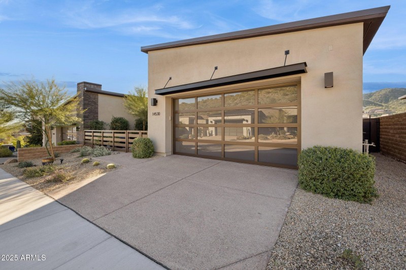 3-web-or-mls-14530-e-adero-canyon-dr