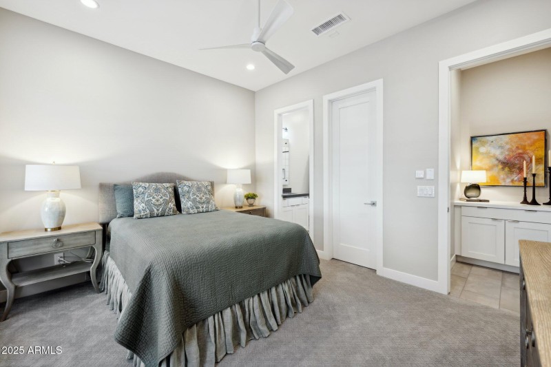 37-web-or-mls-14530-e-adero-canyon-dr