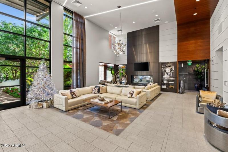 Enclave Unit 2008-37