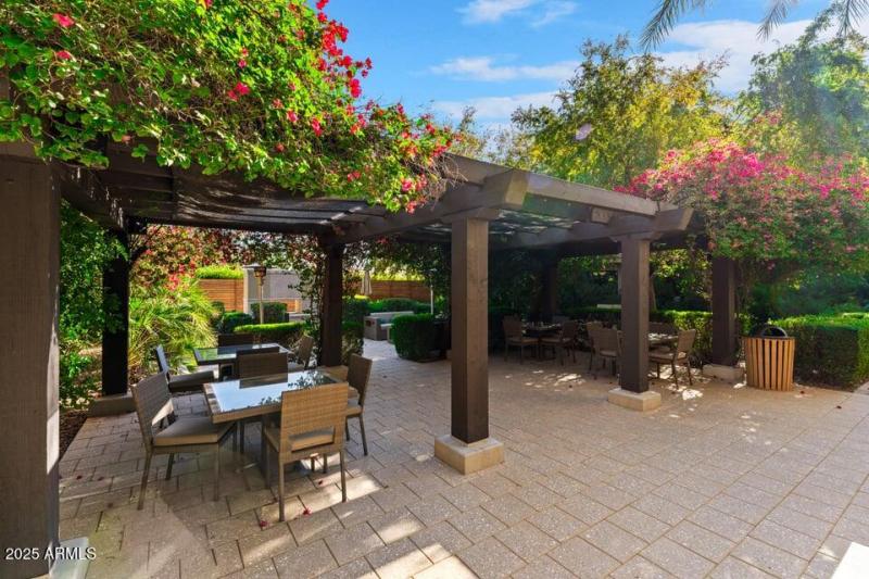 Enclave Unit 2008-45