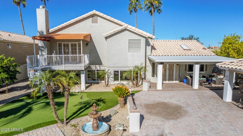 109 - Grand Caymen Drone