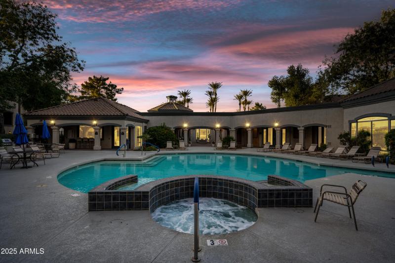 Signature pool and spa