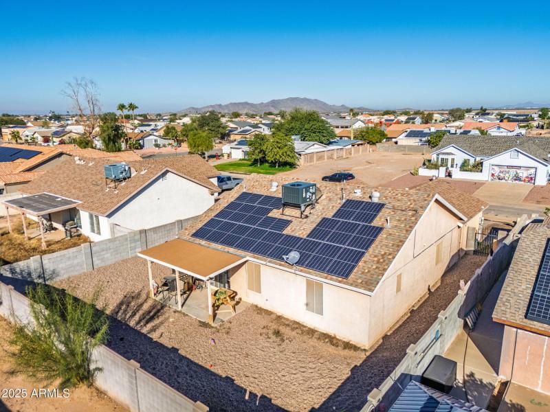 24-web-or-mls-8735 W Pineveta Dr-24