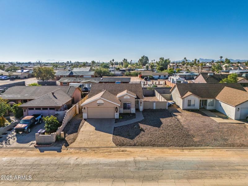 7-web-or-mls-8735 W Pineveta Dr-7