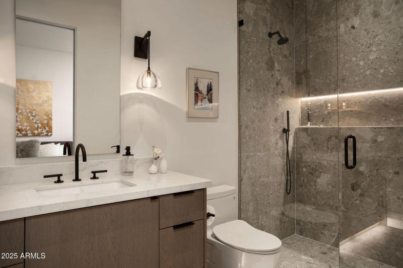 Ensuite 3 Bath