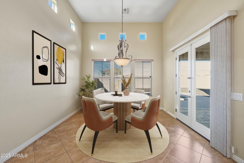 Dining Nook Virtually Staged