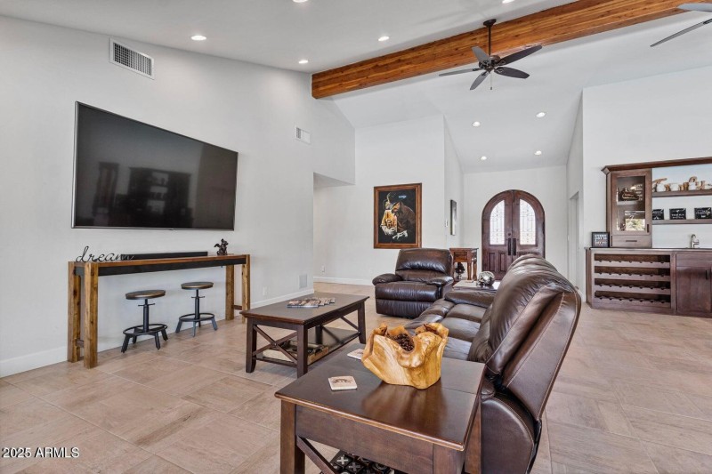 10626 N Indian Wells DR