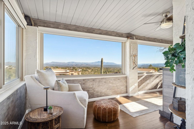 15803 E Palomino Blvd