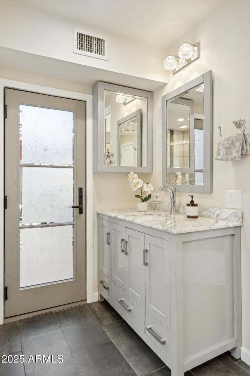 15803 E Palomino Blvd