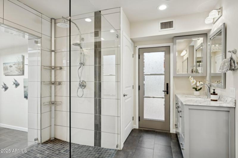 15803 E Palomino Blvd