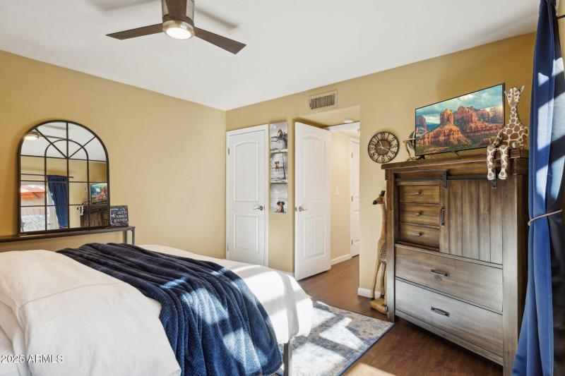 15803 E Palomino Blvd