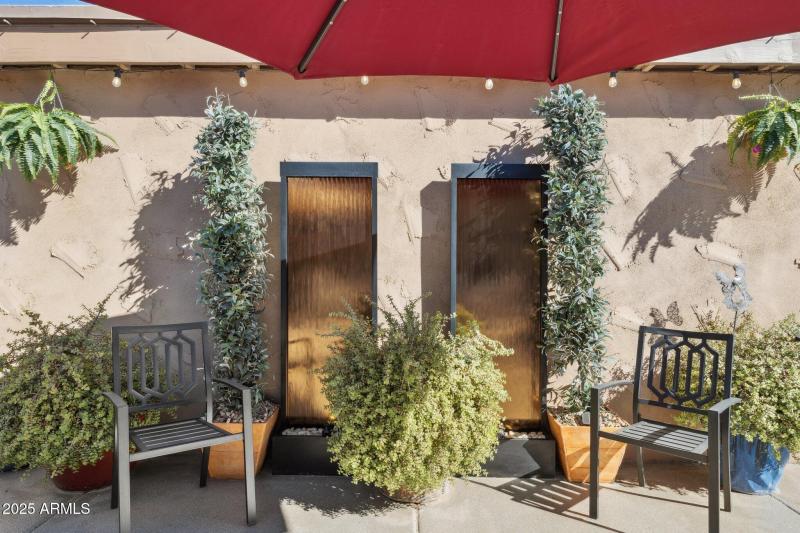 15803 E Palomino Blvd