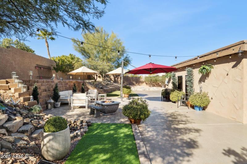 15803 E Palomino Blvd