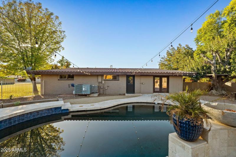 85-web-or-mls-13217 N 65th Dr--75