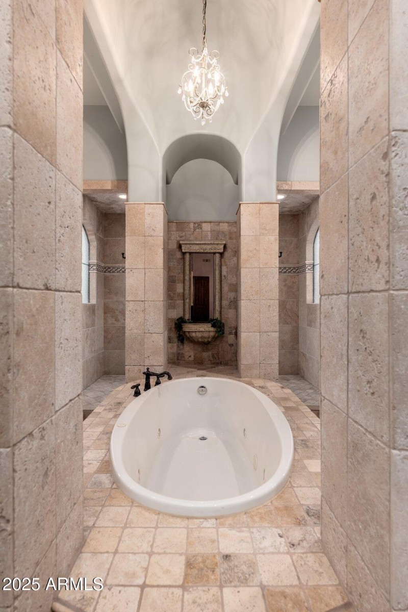 12980 E Cochise Rd - 30