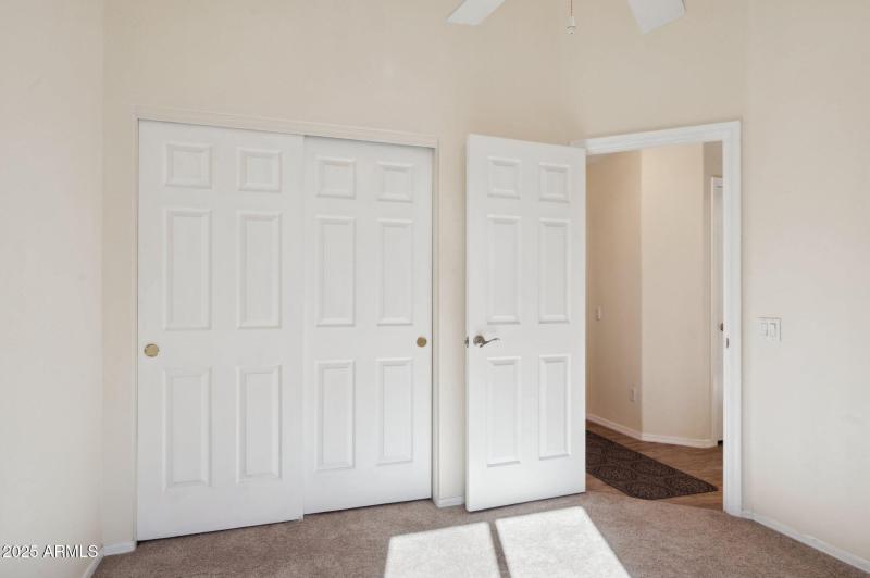 25-web-or-mls-1211-n-jackson-st